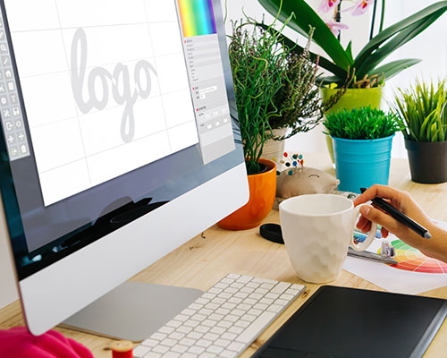 Design – Auslagen, Werbeschilder, Aluverbund, PVC Platten, Logo, Visitenkarten
